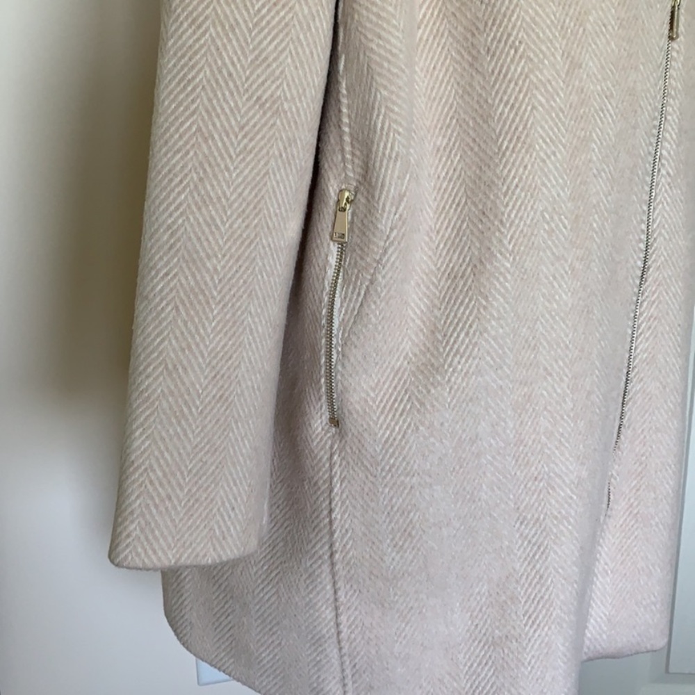 Cream trench coat by LOFT size XL - Picture 5 of 8